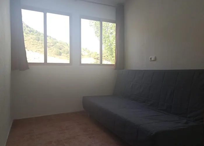 El Desvio Πανσιόν