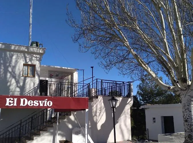 El Desvio Πανσιόν